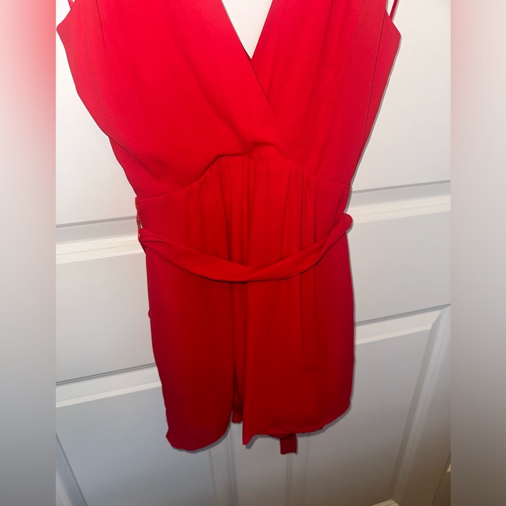 Red V-Neck Express Romper Size 0 - Picture 7 of 7